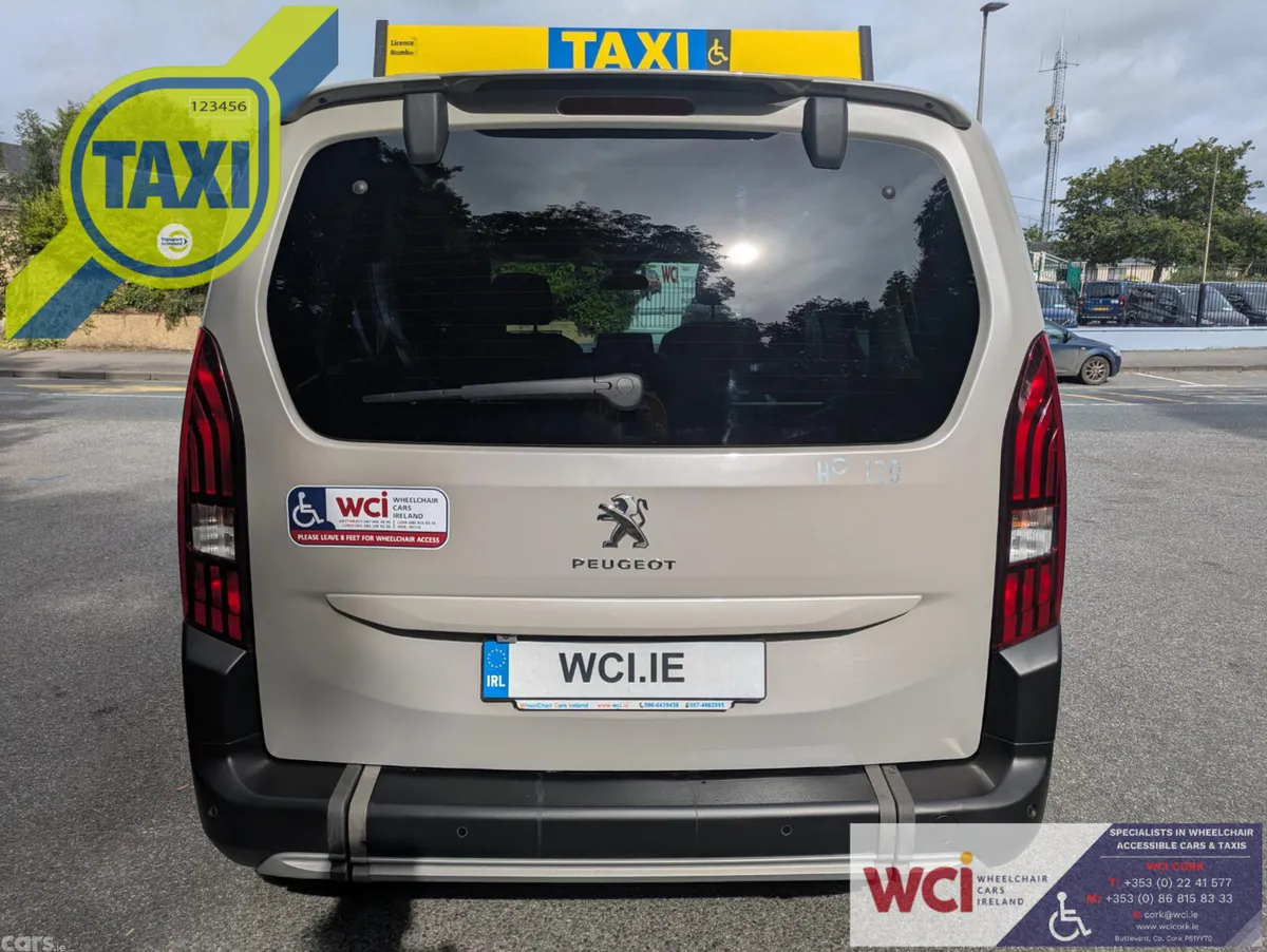 Peugeot Rifter MPV, Diesel, 2021, Beige