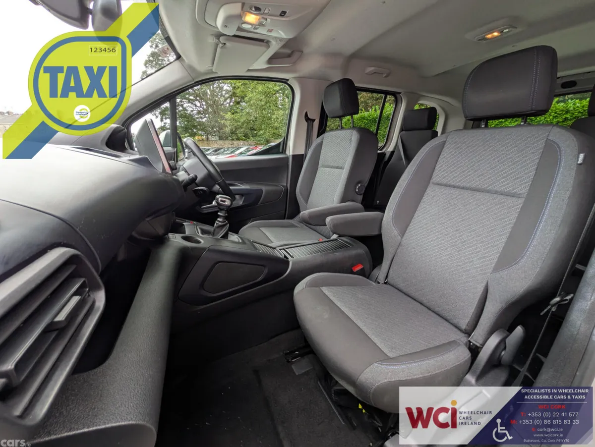 Peugeot Rifter MPV, Diesel, 2021, Beige