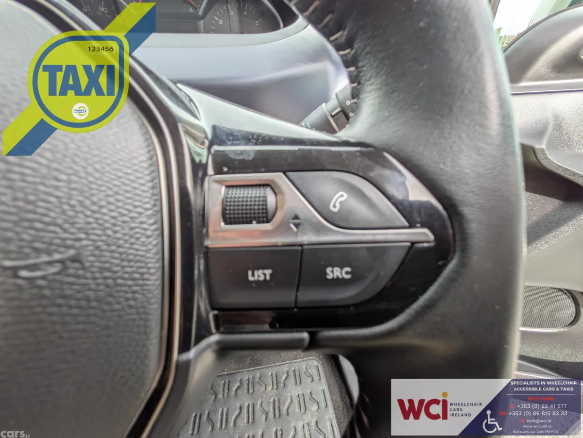 Peugeot Rifter MPV, Diesel, 2021, Beige