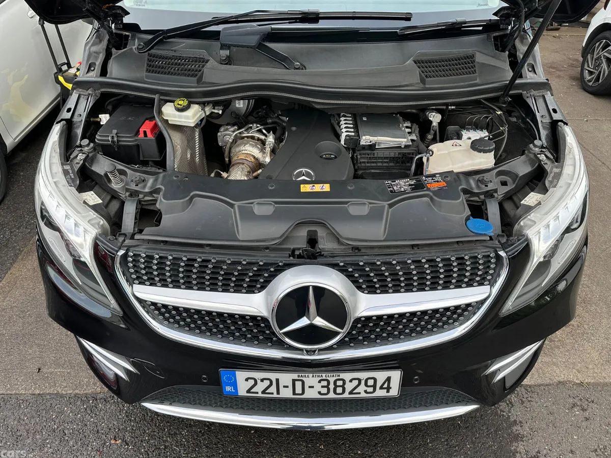 Mercedes-Benz V-Class MPV, Diesel, 2022, Black