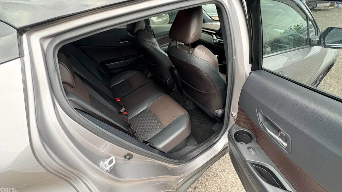 Toyota C-HR Hatchback, Petrol Hybrid, 2017, Grey