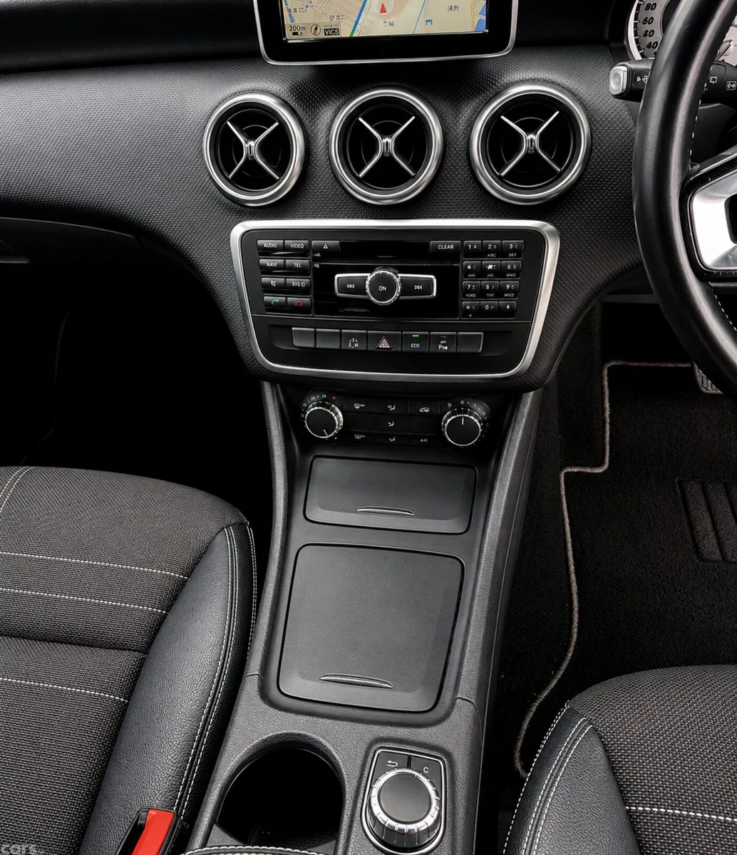 Mercedes-Benz A-Class Hatchback, Petrol, 2015, Blue
