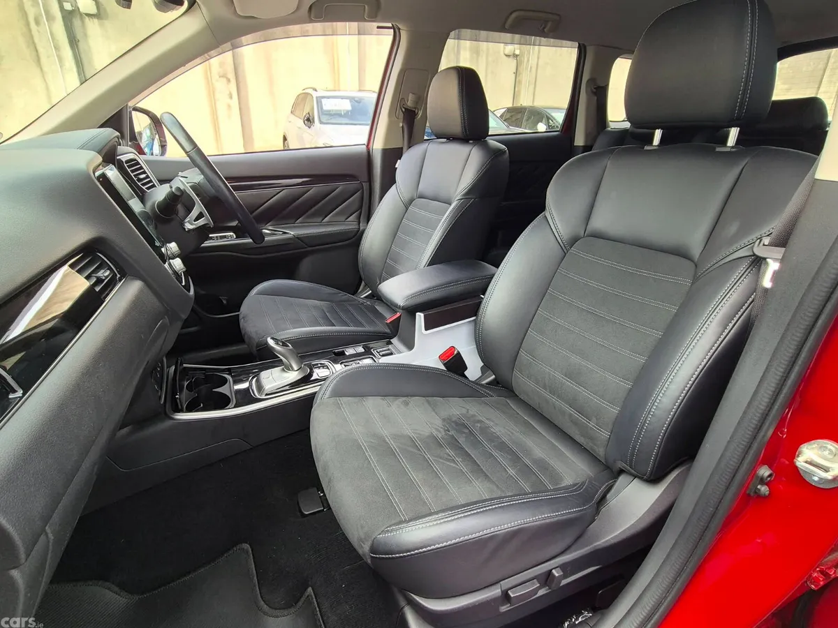 Mitsubishi Outlander SUV, Petrol Plug-in Hybrid, 2021, Red