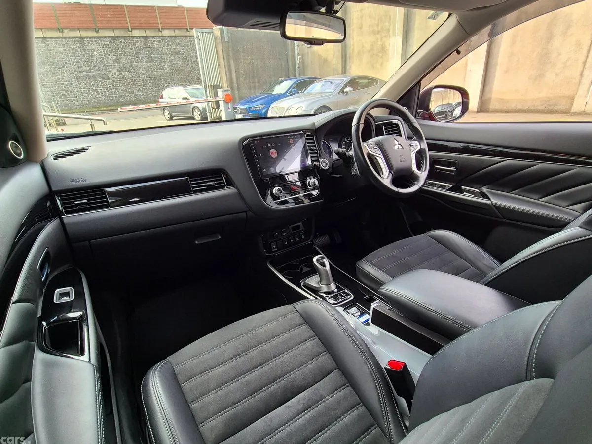 Mitsubishi Outlander SUV, Petrol Plug-in Hybrid, 2021, Red