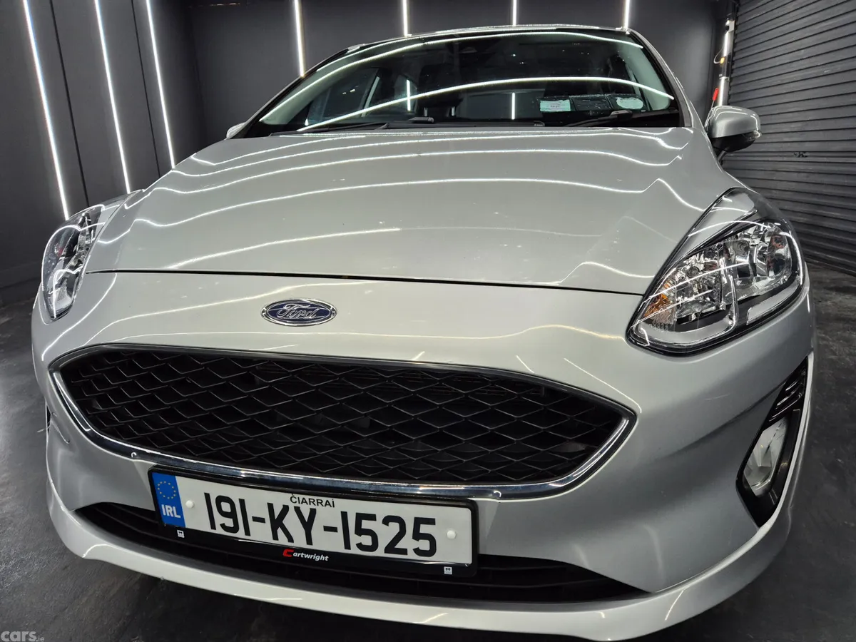 Ford Fiesta Hatchback, Petrol, 2019, Grey