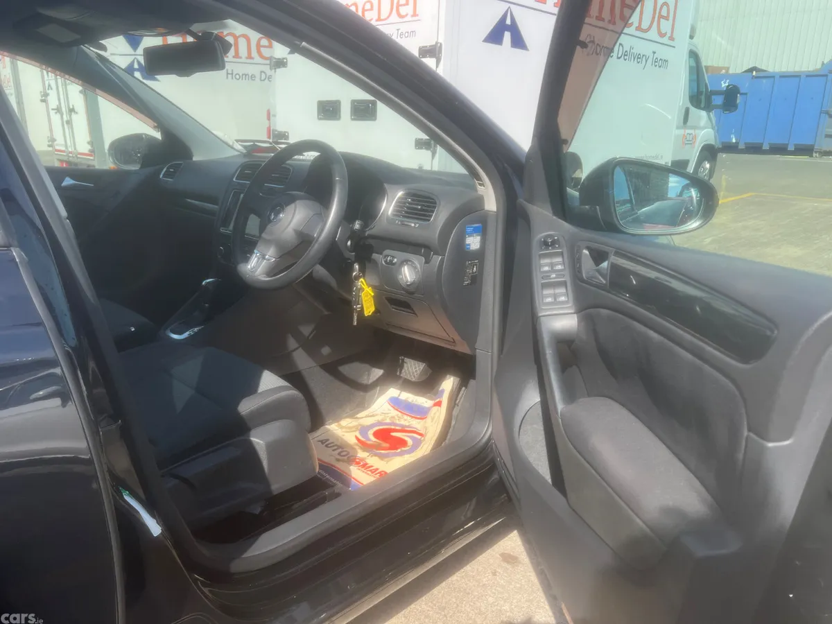 Volkswagen Golf Hatchback, Petrol, 2012, Black
