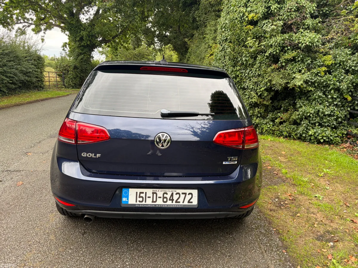 Volkswagen Golf Hatchback, Petrol, 2015, Red