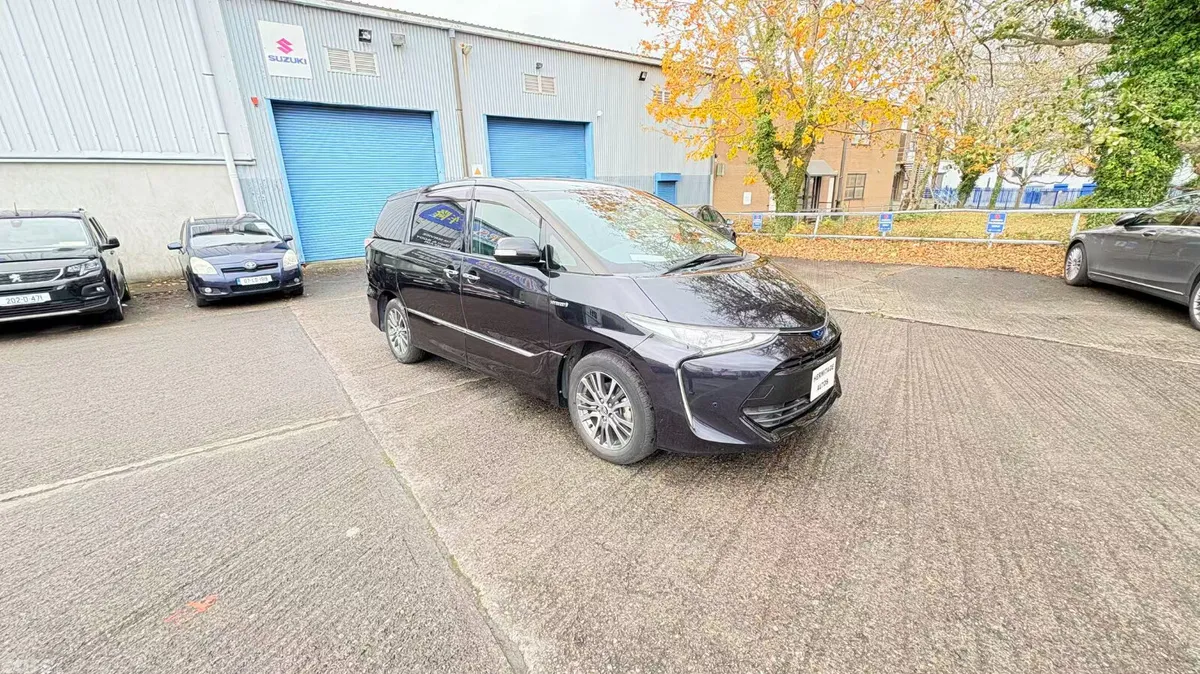 Toyota Estima MPV, Petrol Hybrid, 2016, Black