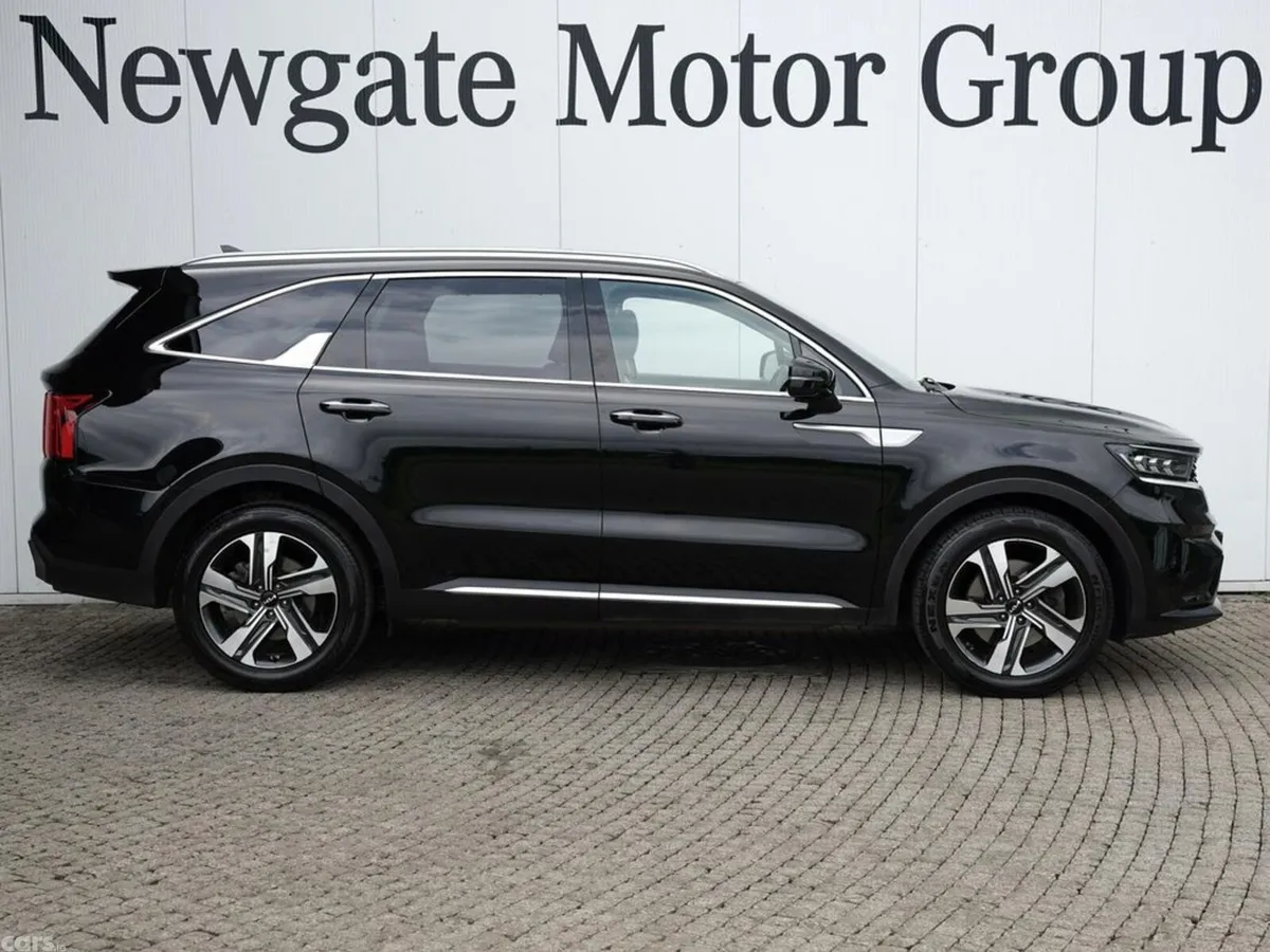 Kia Sorento MPV, Diesel, 2023, Black