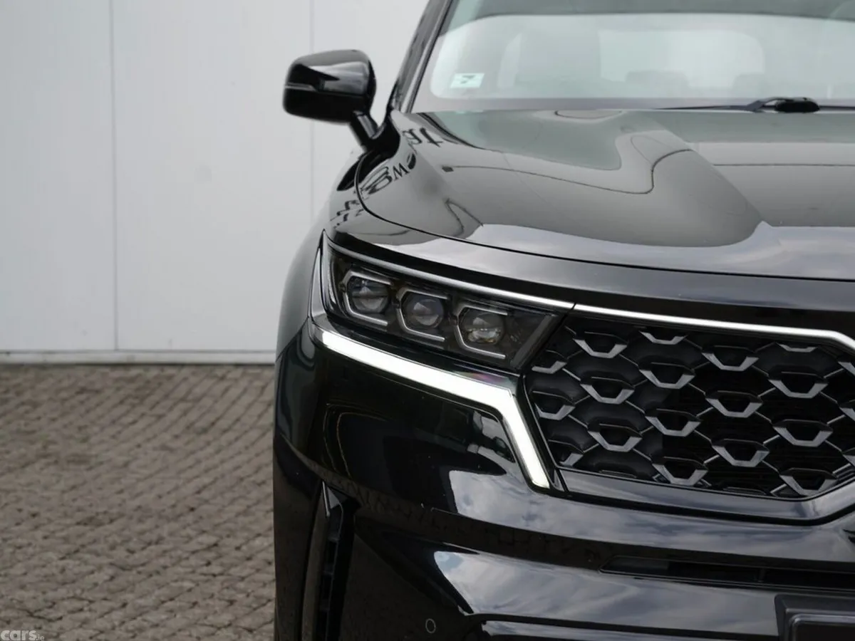 Kia Sorento MPV, Diesel, 2023, Black