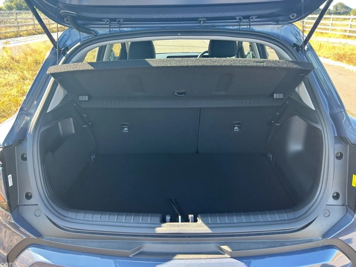 Kia Stonic Hatchback, Petrol, 2026, Blue