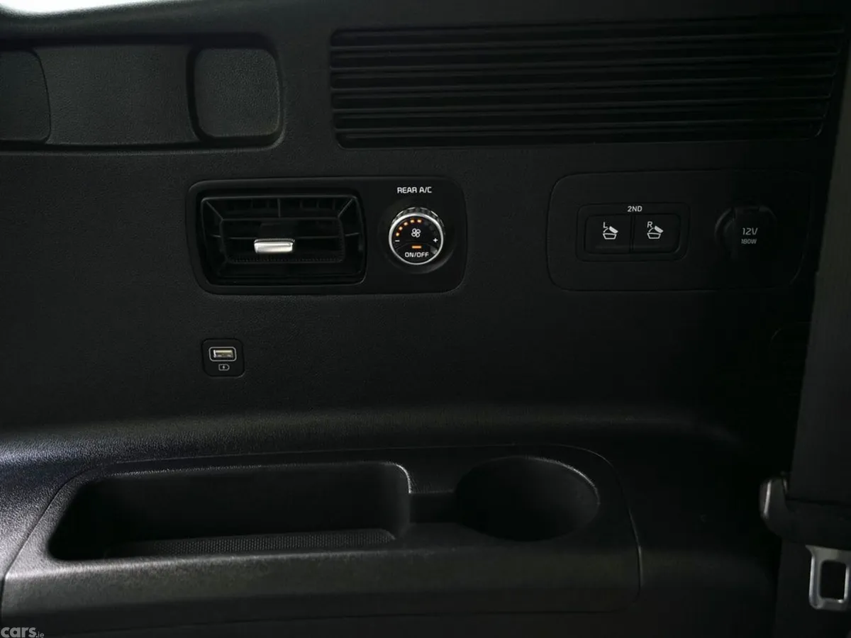 Kia Sorento MPV, Diesel, 2023, Black