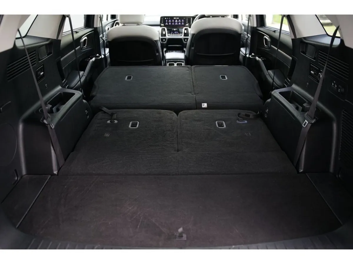 Kia Sorento MPV, Diesel, 2023, Black