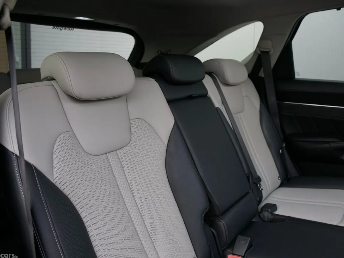Kia Sorento MPV, Diesel, 2023, Black