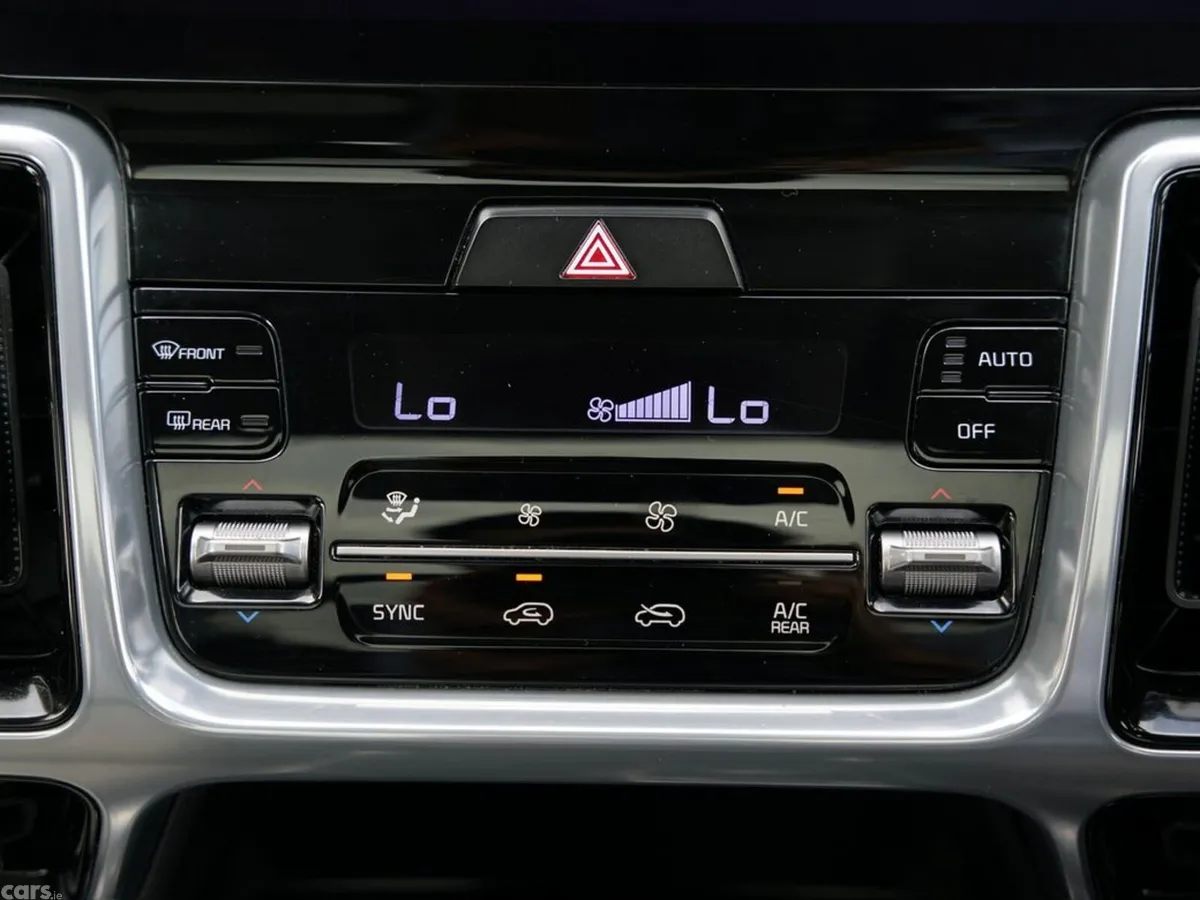 Kia Sorento MPV, Diesel, 2023, Black