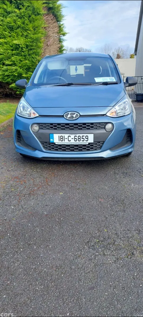Hyundai i10 Hatchback, Petrol, 2018, Blue