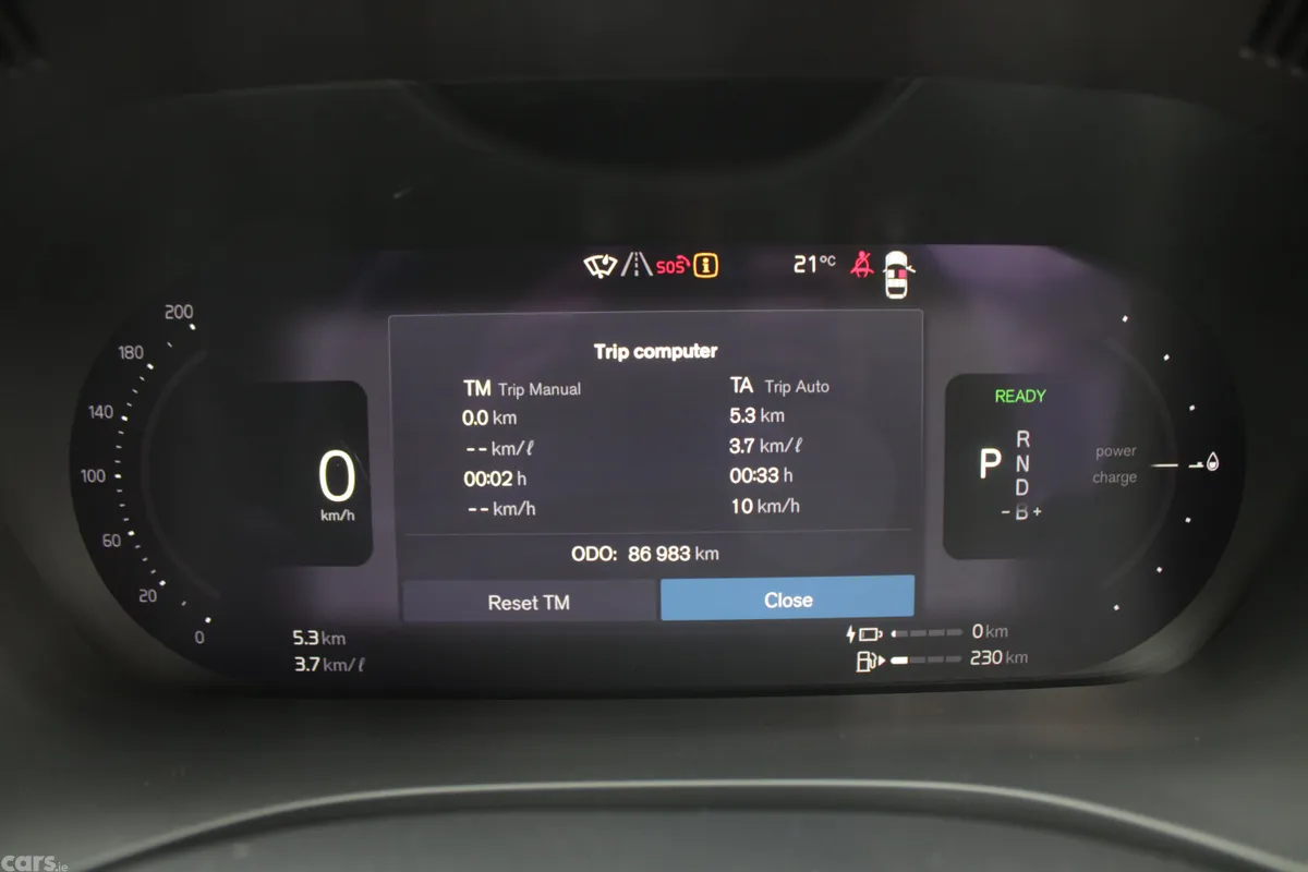 Volvo XC60 MPV, Petrol Plug-in Hybrid, 2022, White