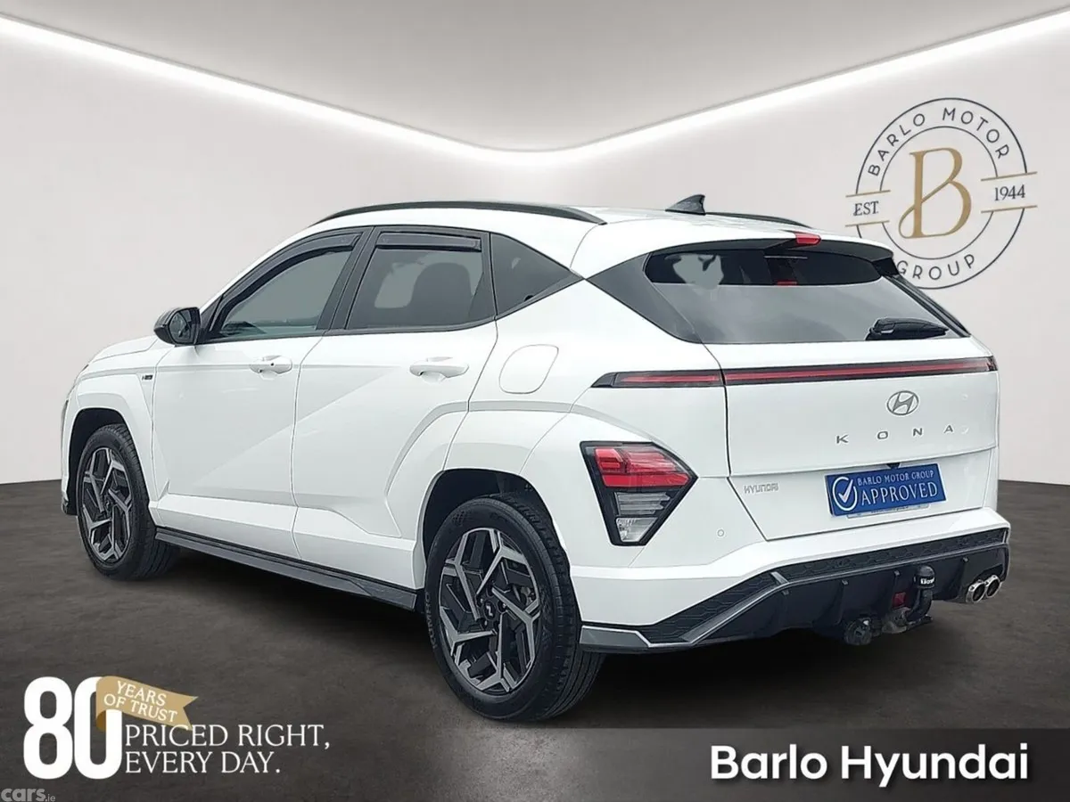 Hyundai KONA MPV, Petrol, 2024, White