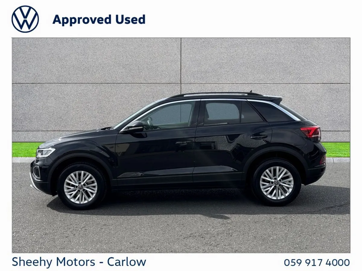 Volkswagen T-Roc SUV, Petrol, 2023, Black
