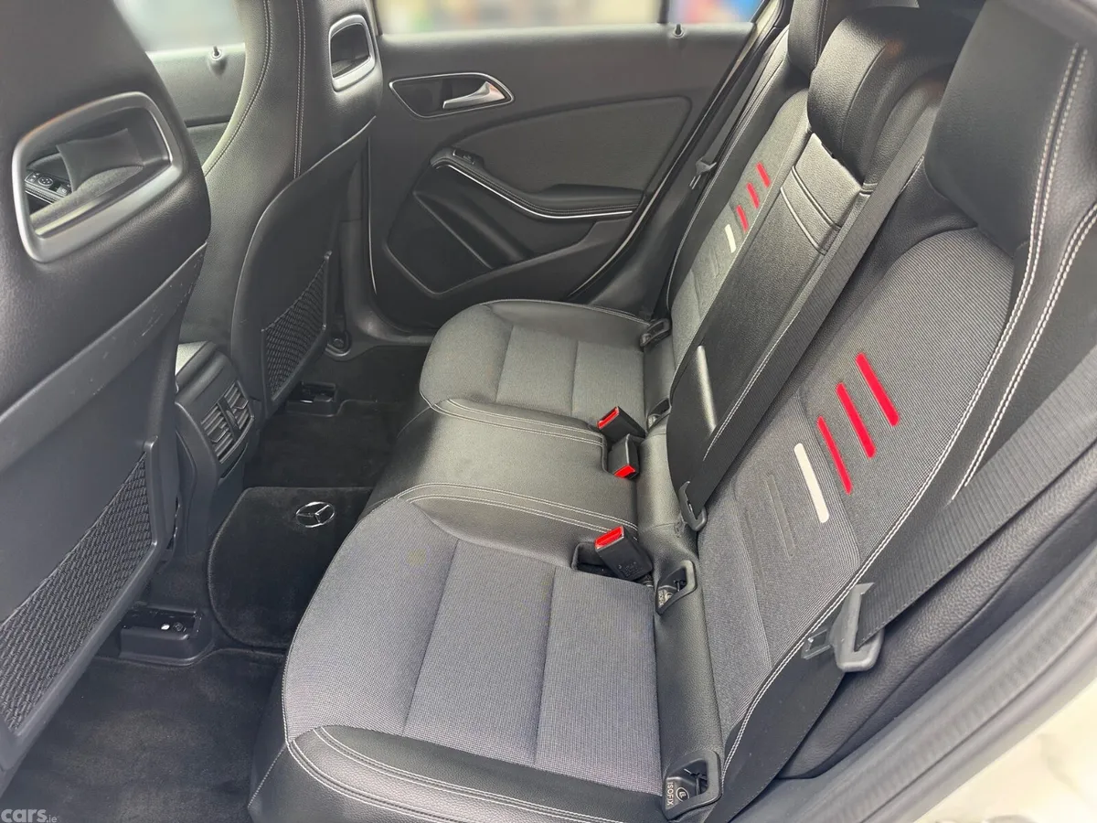 Mercedes-Benz A-Class Hatchback, Petrol, 2016, White
