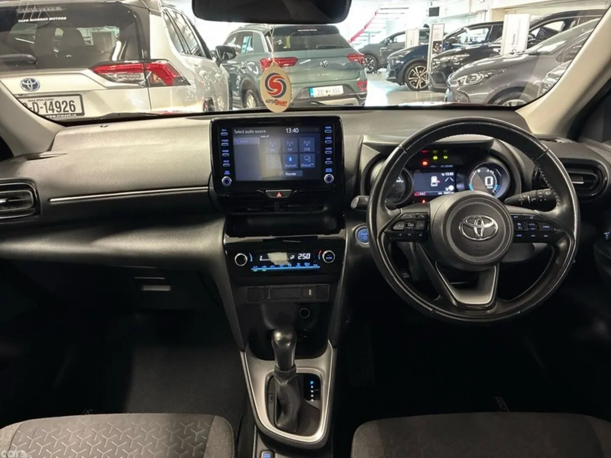 Toyota Yaris Cross Hatchback, Petrol Hybrid, 2023, Red