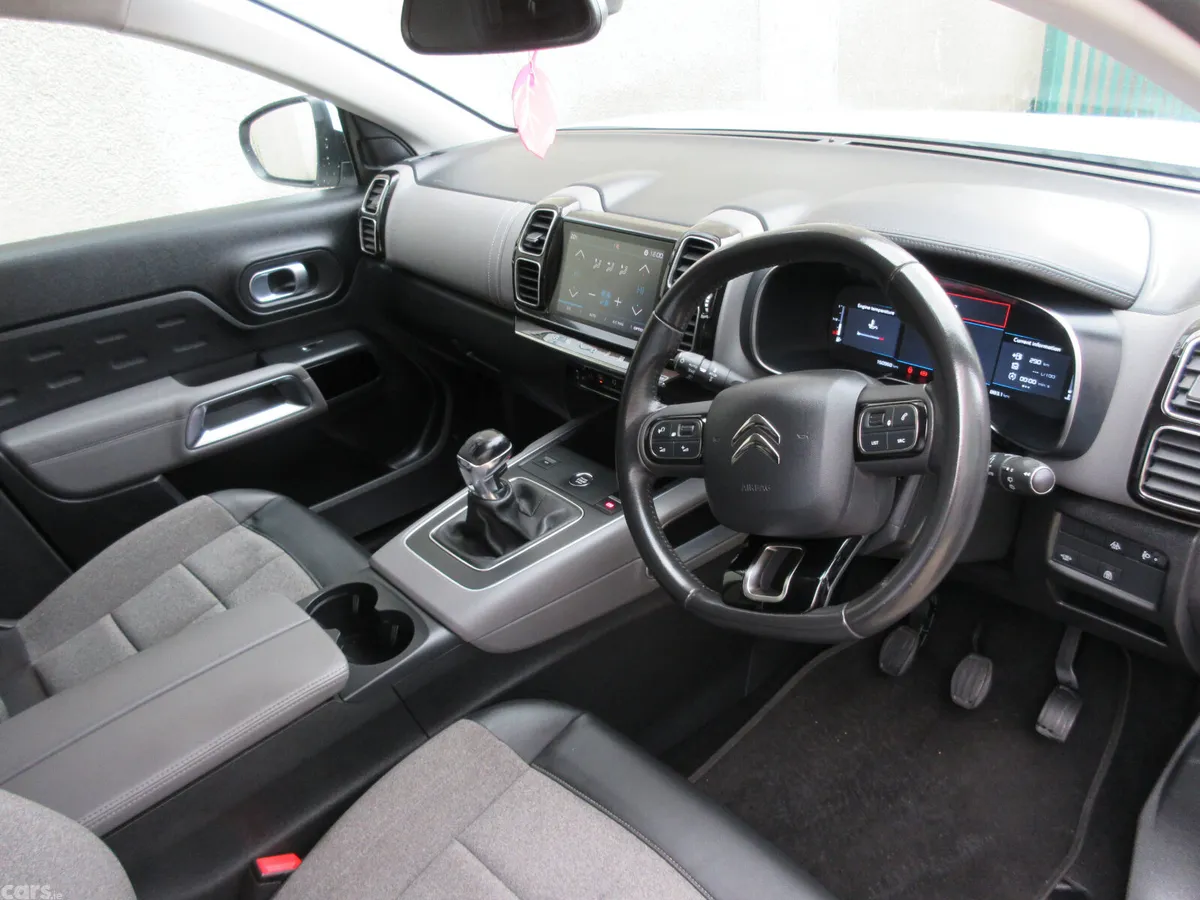 Citroen C5 Aircross MPV, Diesel, 2022, White