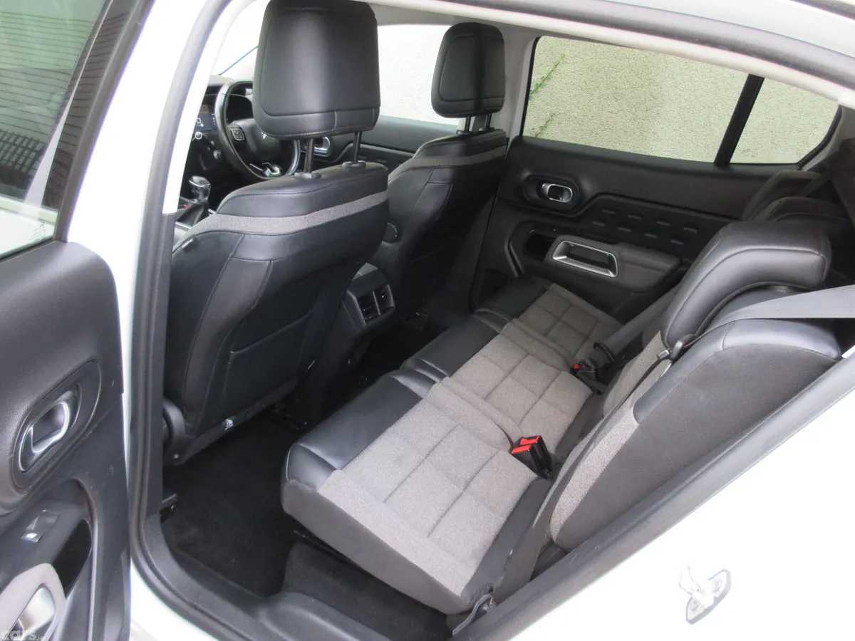 Citroen C5 Aircross MPV, Diesel, 2022, White