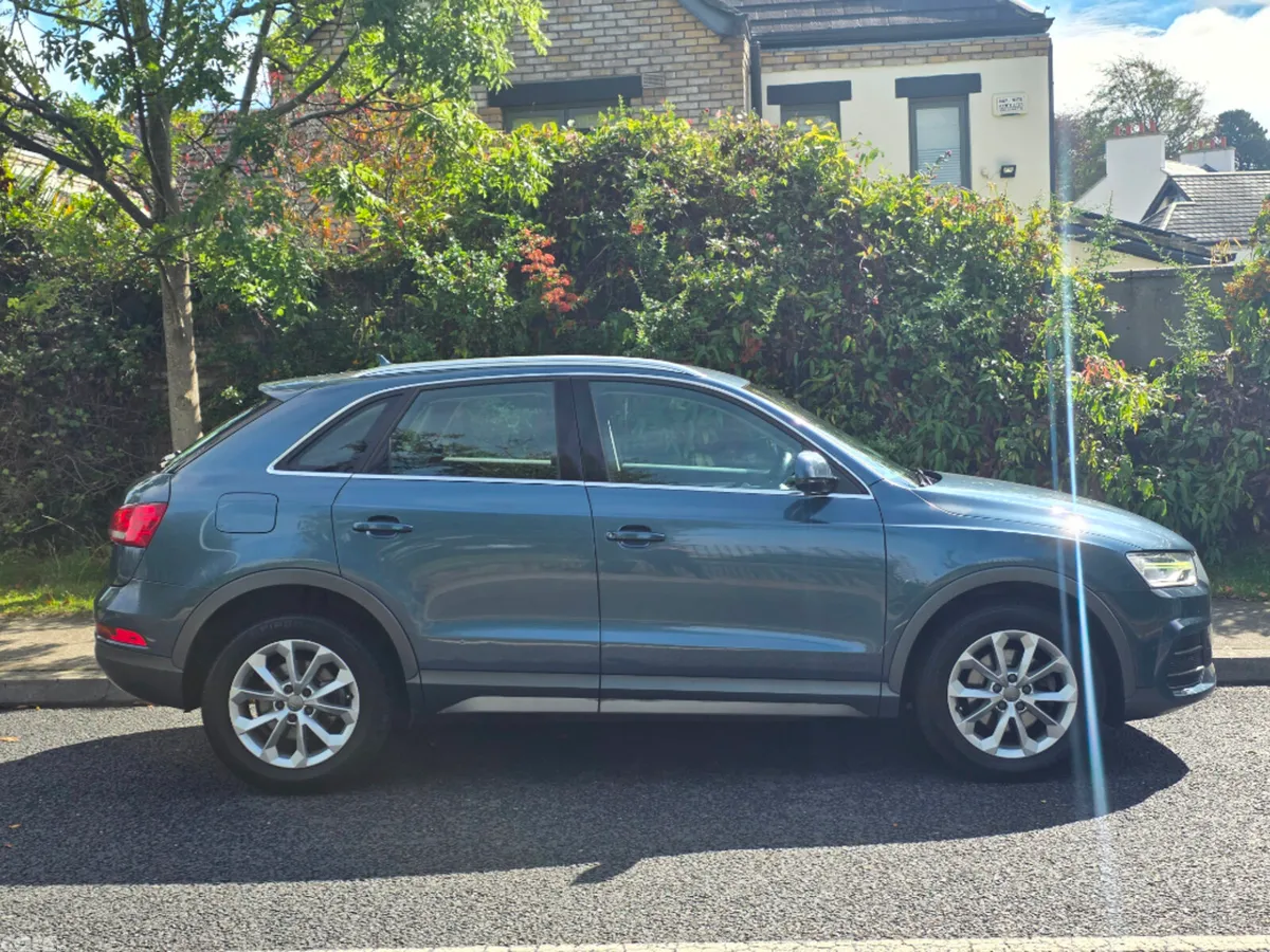 Audi Q3 Hatchback, Diesel, 2016, Blue