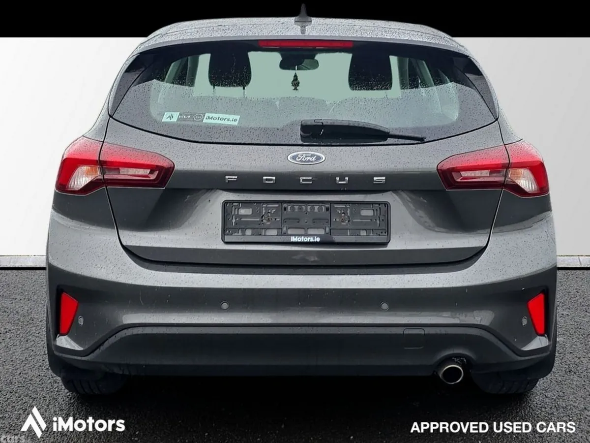 Ford Focus Hatchback, Diesel, 2022, Grey