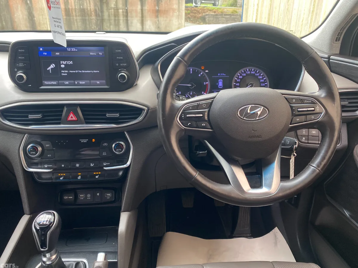 Hyundai Santa Fe SUV, Diesel, 2019, Black