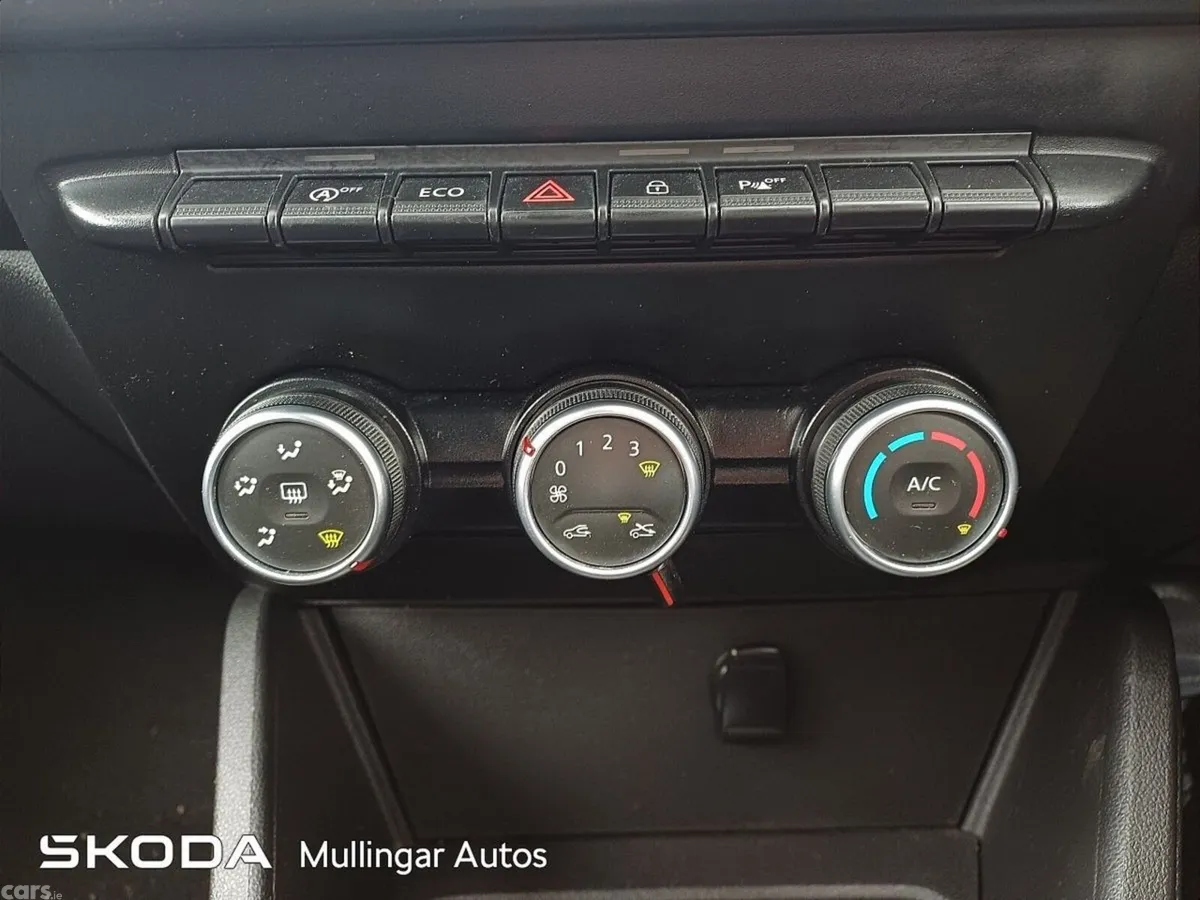 Dacia Duster SUV, Diesel, 2019, Brown