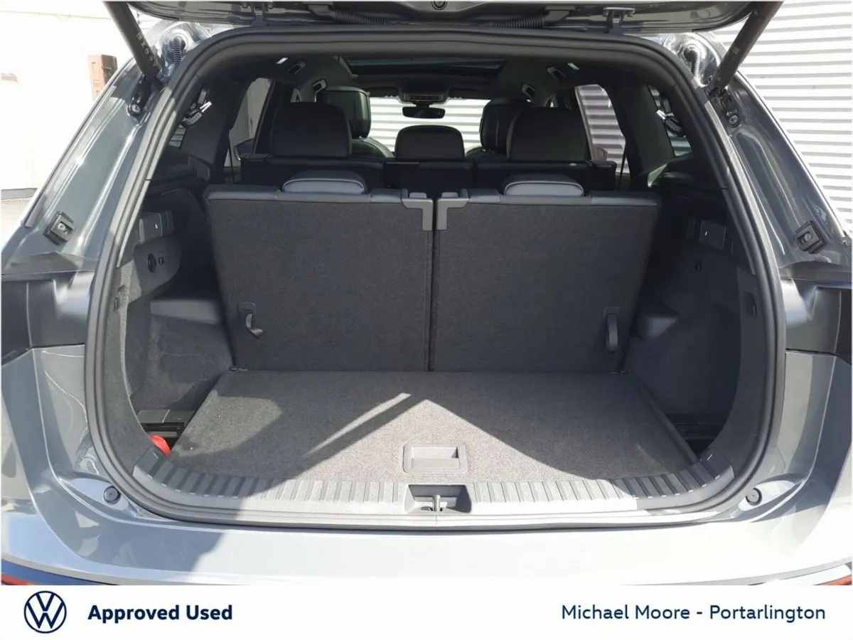 Volkswagen Tayron Estate, Diesel, 2026, Grey