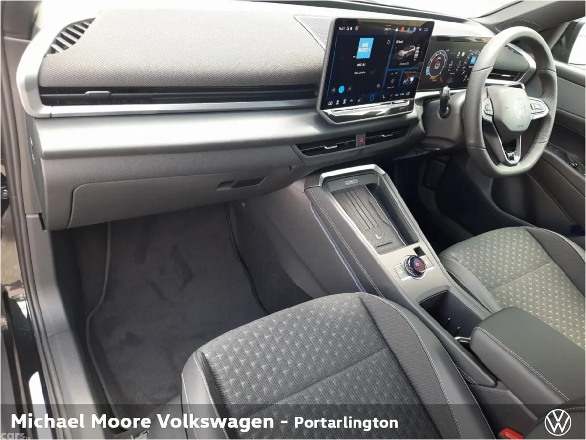 Volkswagen T-Roc SUV, Petrol Hybrid, 2026, Black