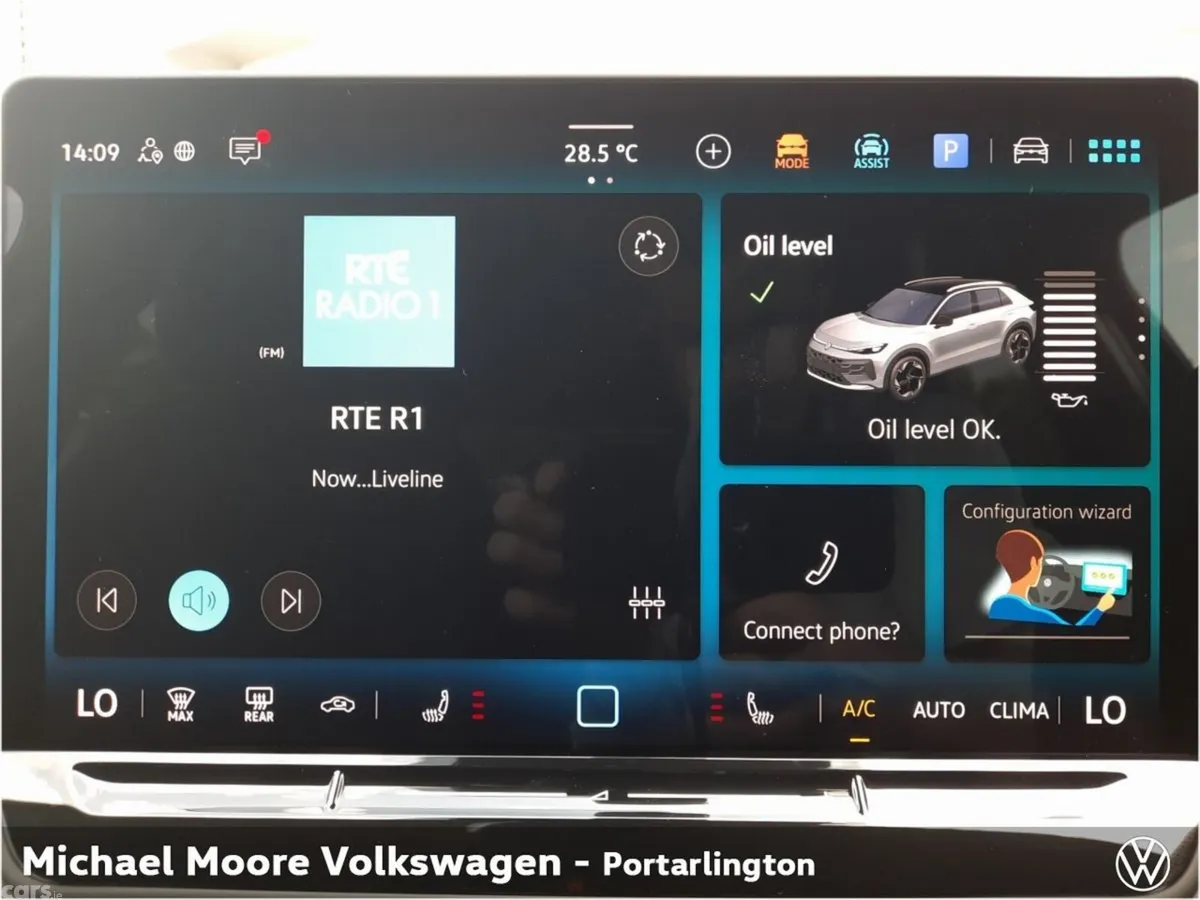Volkswagen T-Roc SUV, Petrol Hybrid, 2026, Black