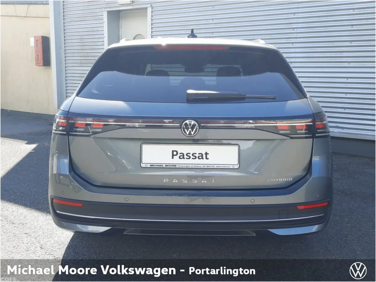 Volkswagen Passat Estate, Petrol Plug-in Hybrid, 2027, Grey