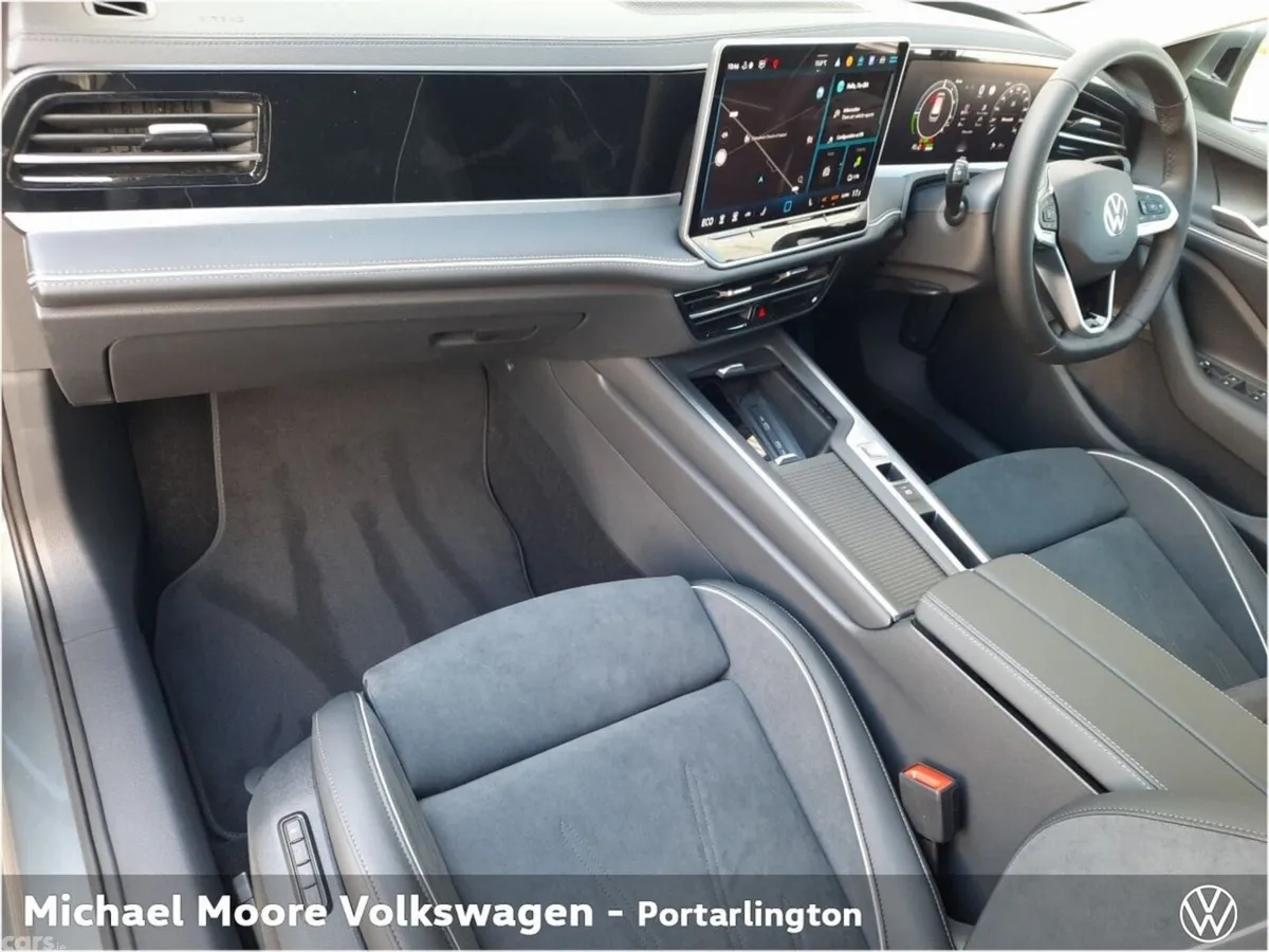 Volkswagen Passat Estate, Petrol Plug-in Hybrid, 2027, Grey