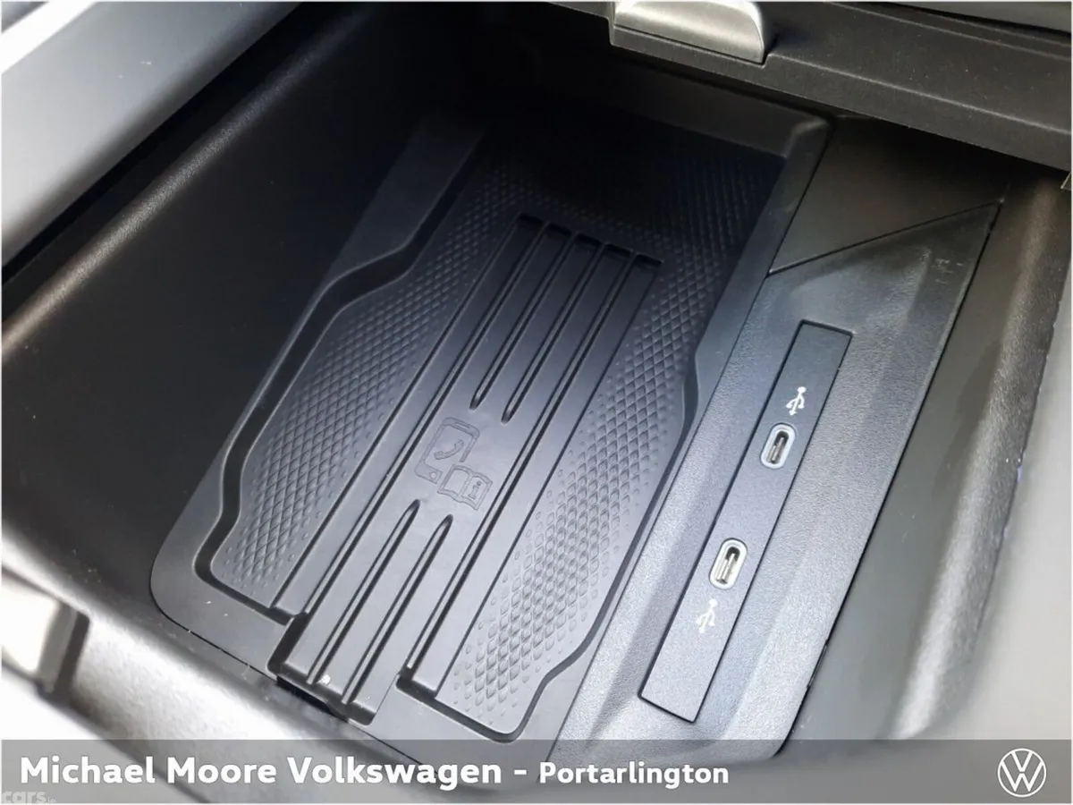 Volkswagen Passat Estate, Petrol Plug-in Hybrid, 2027, Grey