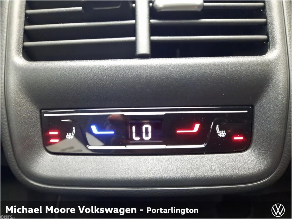 Volkswagen Passat Estate, Diesel, 2026, Black