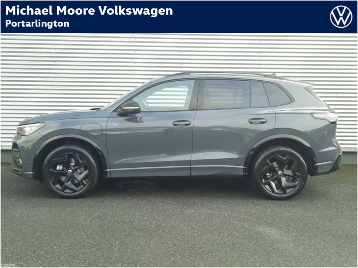 Volkswagen Tiguan SUV, Petrol Plug-in Hybrid, 2027, Grey