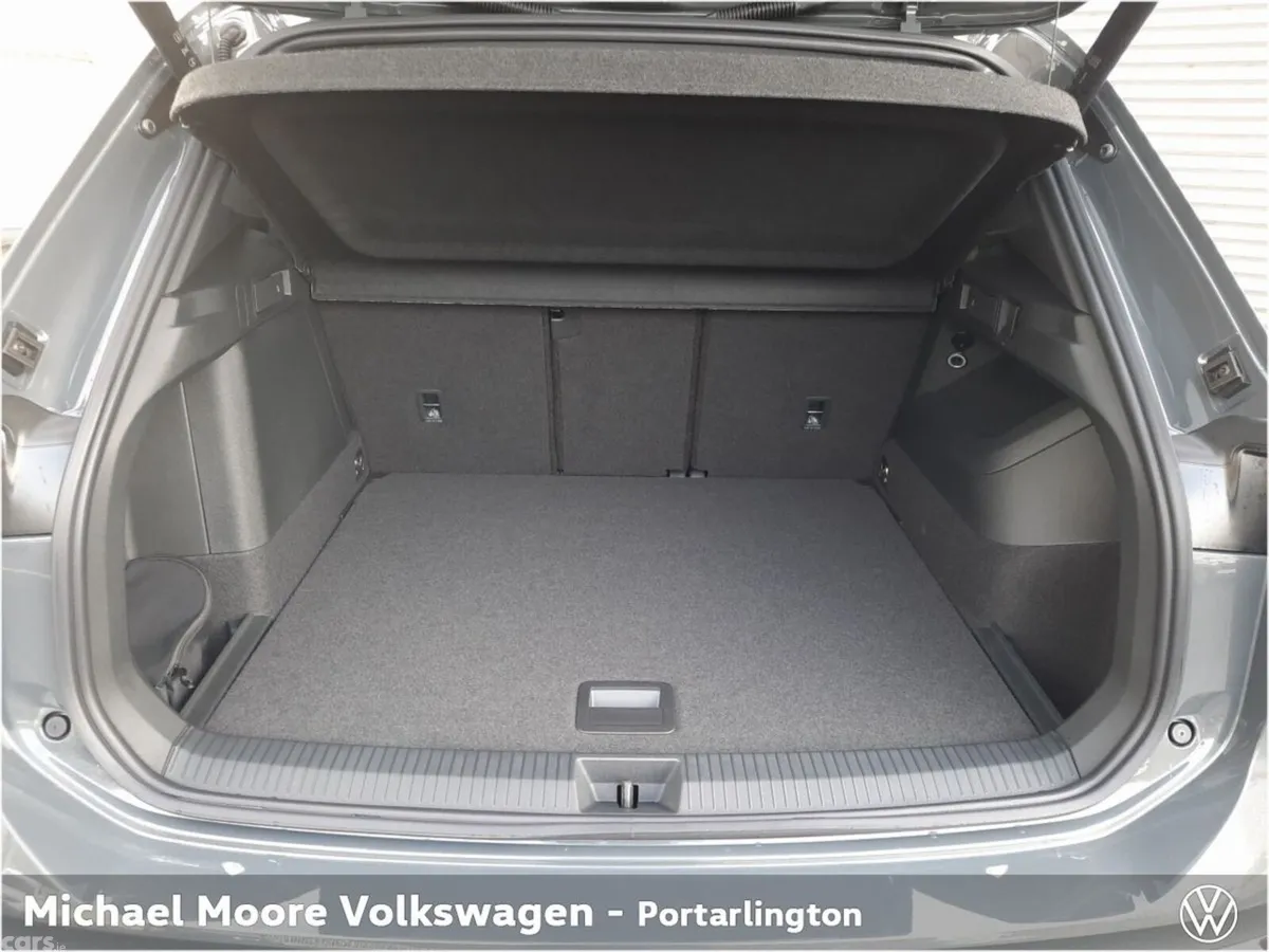 Volkswagen Tiguan SUV, Petrol Plug-in Hybrid, 2027, Grey