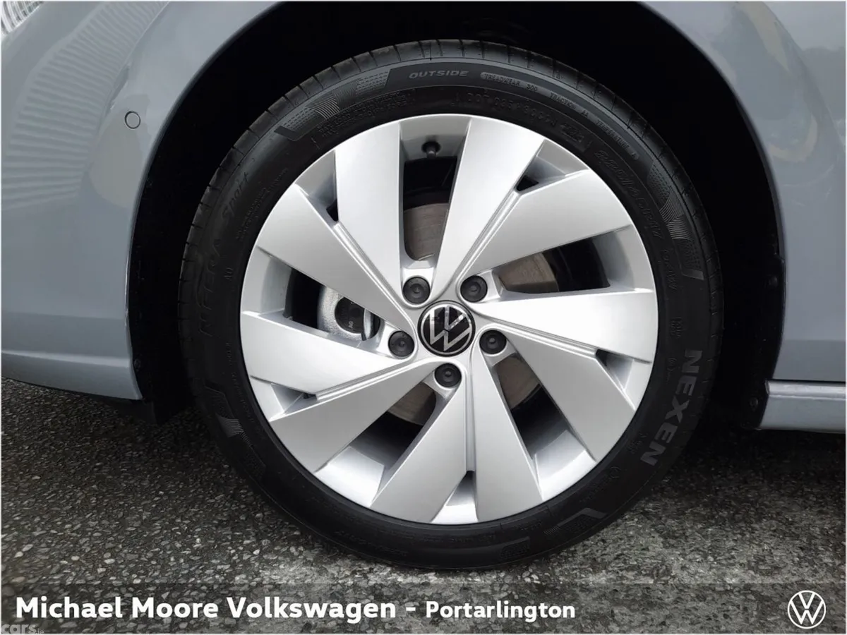 Volkswagen Golf Hatchback, Petrol, 2027, Grey