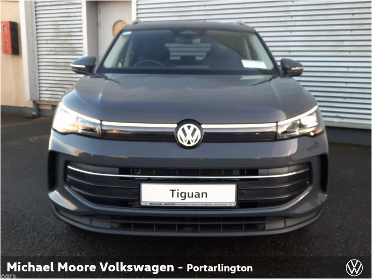 Volkswagen Tiguan SUV, Petrol Plug-in Hybrid, 2027, Grey