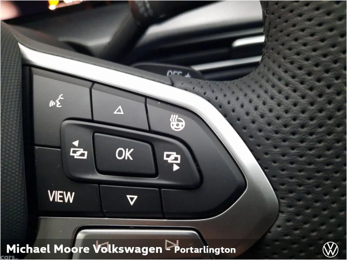 Volkswagen Golf Hatchback, Diesel, 2027, White