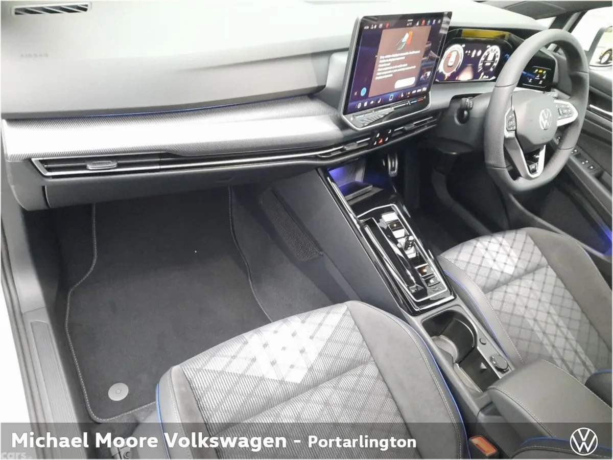 Volkswagen Golf Hatchback, Diesel, 2027, White
