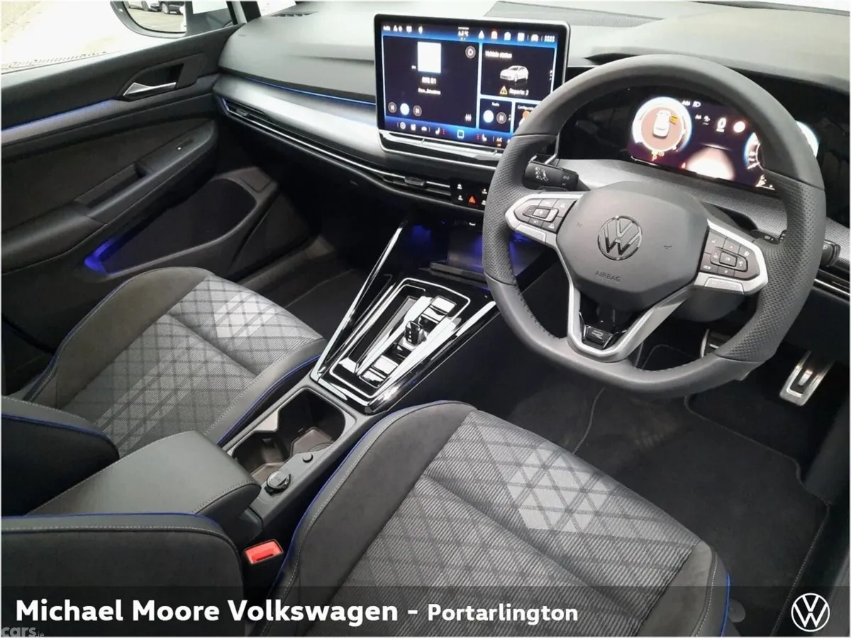 Volkswagen Golf Hatchback, Diesel, 2027, White