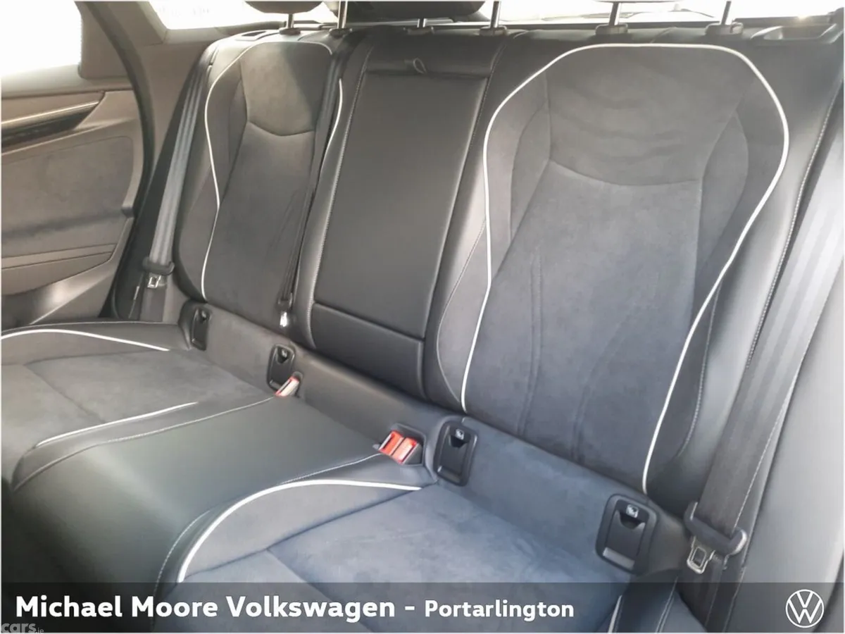 Volkswagen ID.7 Estate, Electric, 2027, Blue