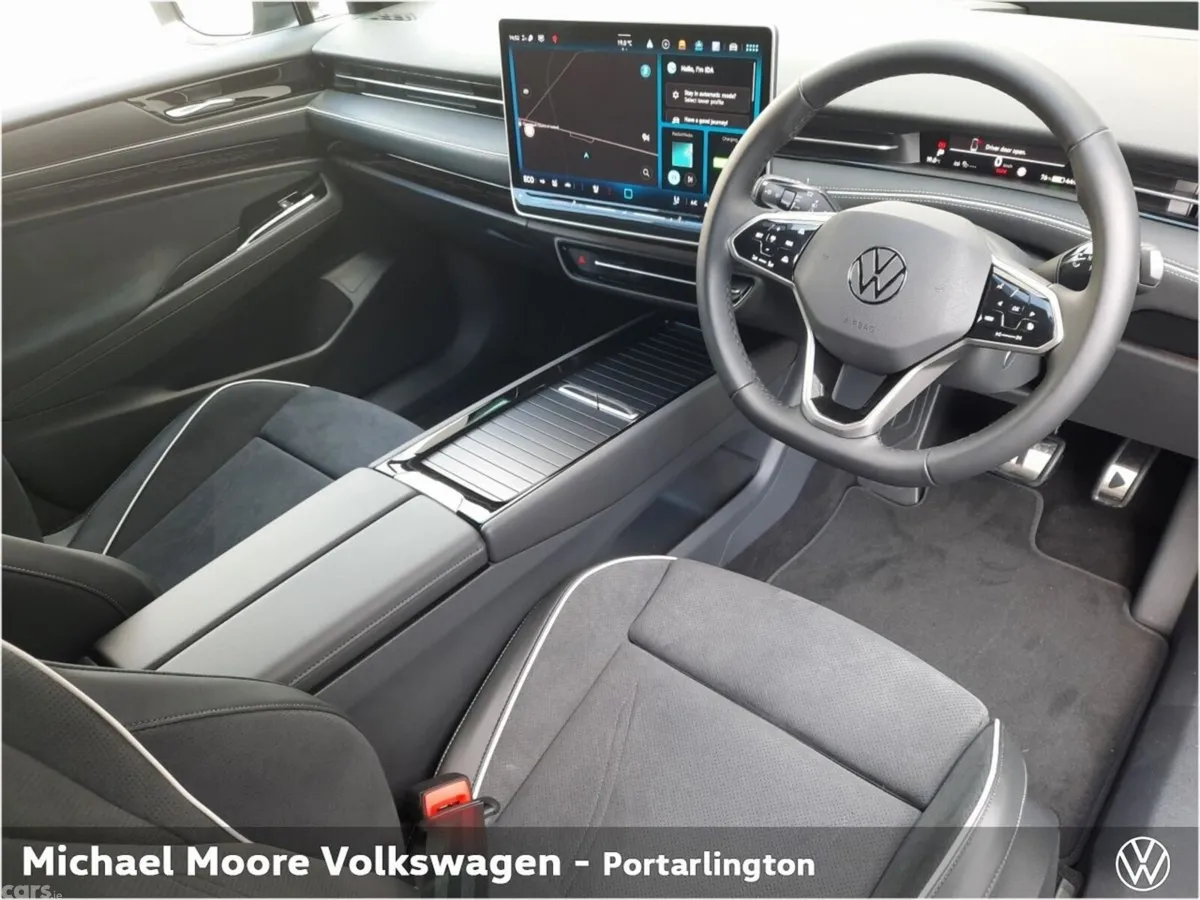 Volkswagen ID.7 Estate, Electric, 2027, Blue