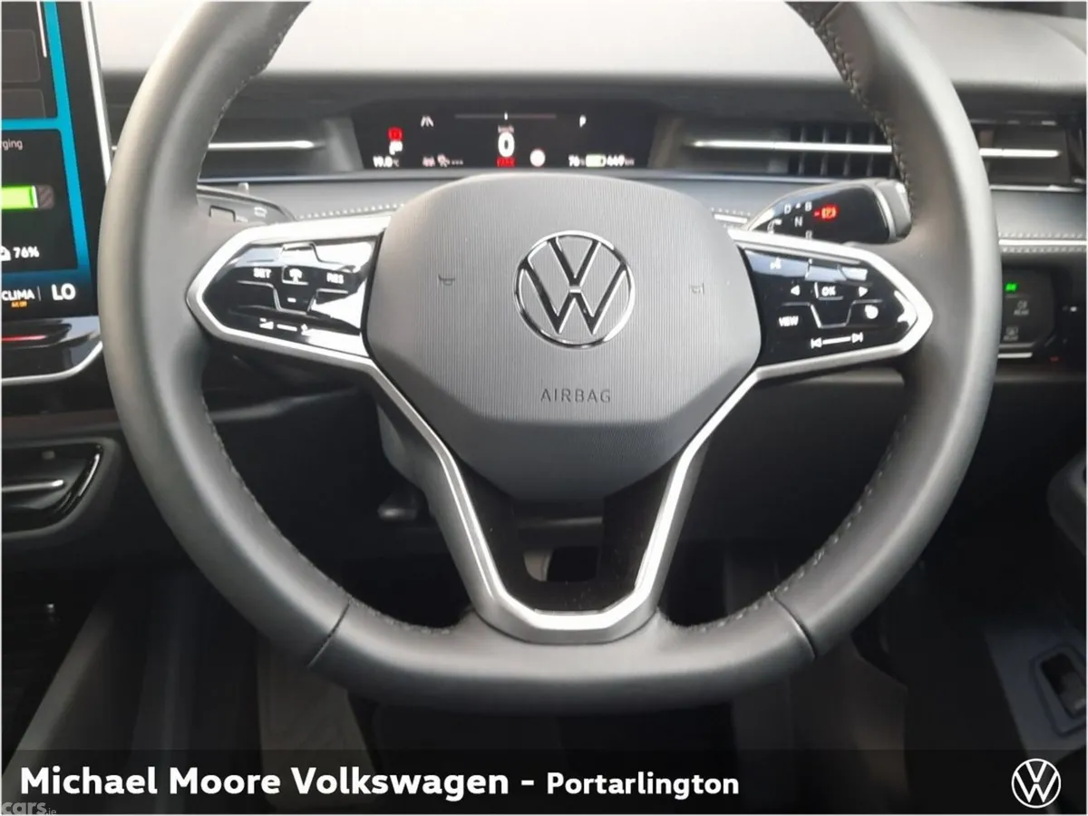 Volkswagen ID.7 Estate, Electric, 2027, Blue