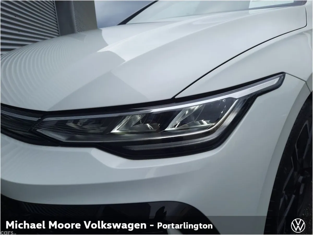 Volkswagen Golf Hatchback, Petrol, 2027, White
