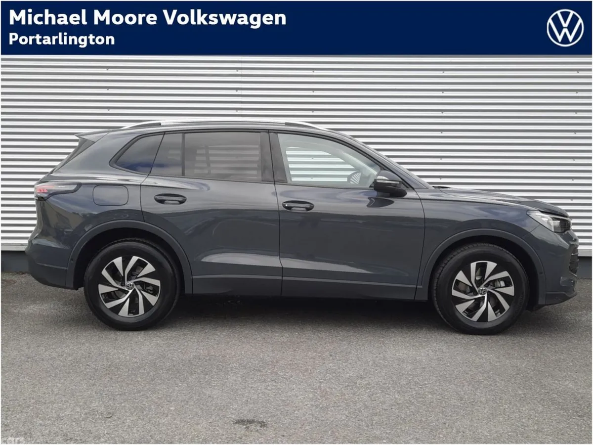 Volkswagen Tiguan SUV, Diesel, 2027, Grey
